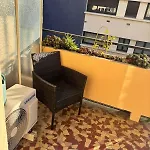 Beautiful 1-room Apartment, South-facing, And Train Station 15 Minutes Away On Foot Appartement *